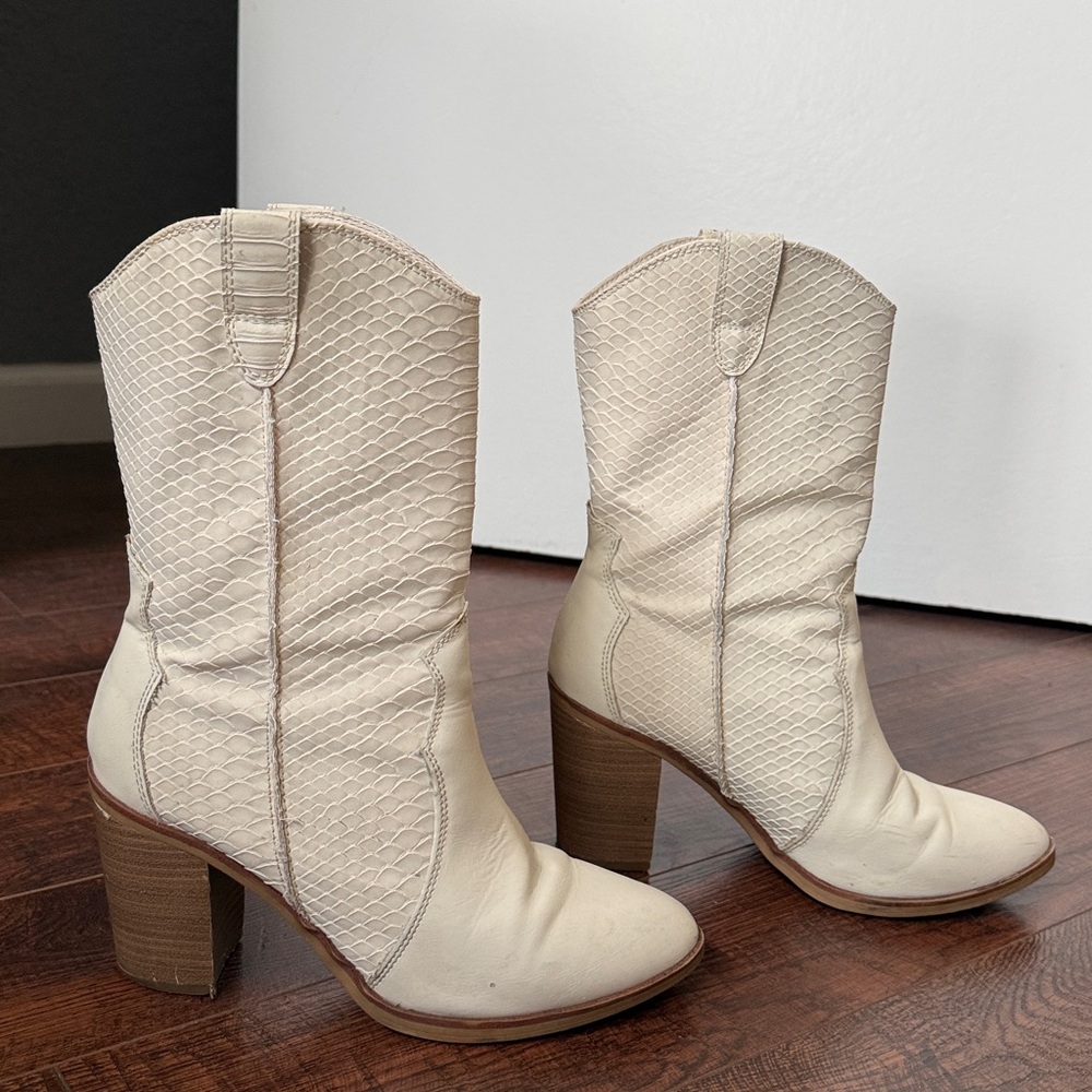 MIA Raylyn Python Women’s Cream Western Block Heel Mid-Calf Boots - Picture 6 of 6